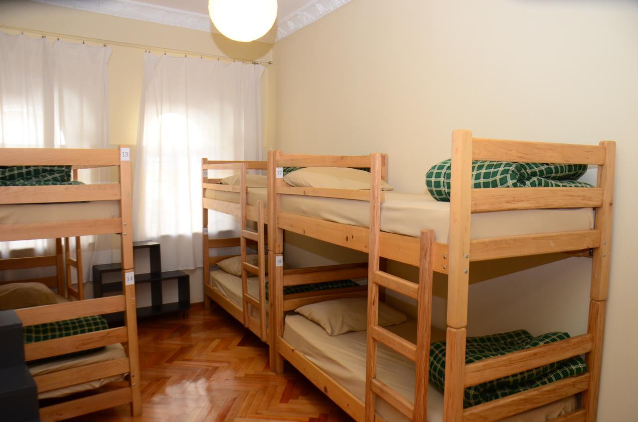 Hostel Batumi Globus Экстерьер фото