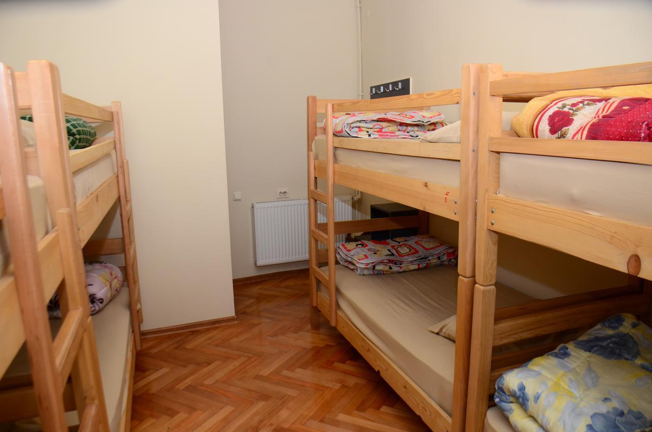 Hostel Batumi Globus Экстерьер фото