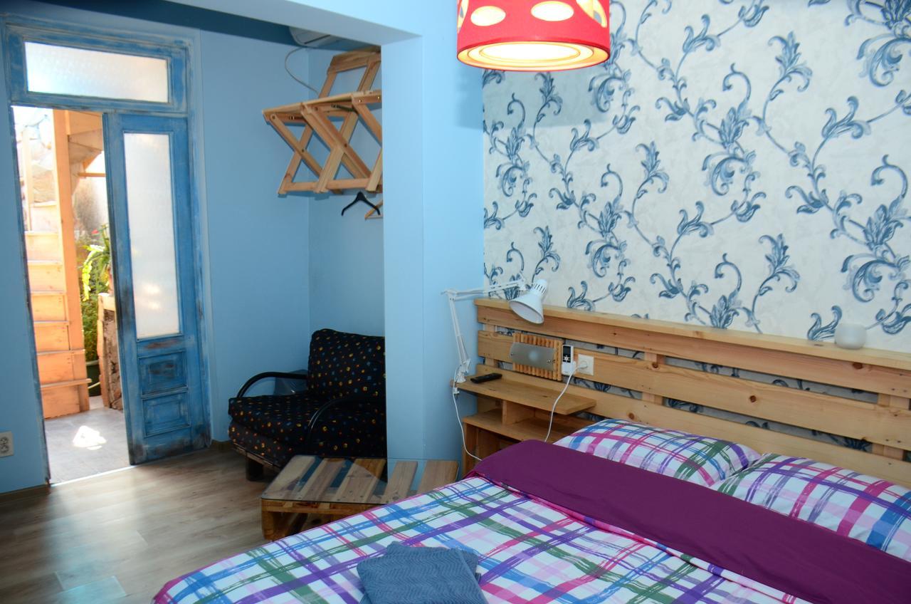 Hostel Batumi Globus Экстерьер фото